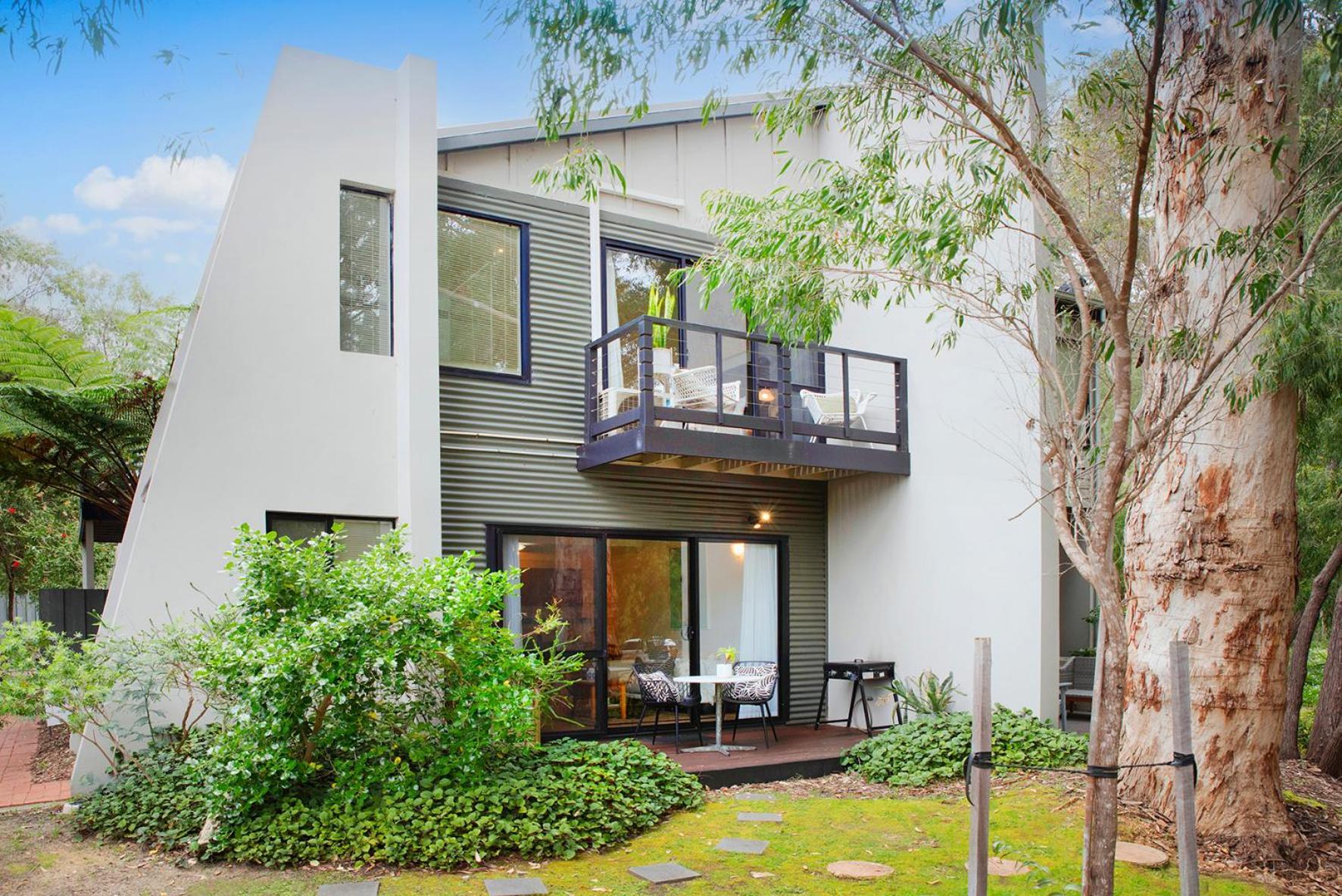 Margaret Forest Retreat: Central Spa Apartment in Margaret River Exterior photo